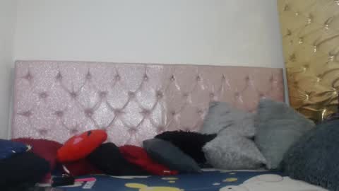 Snapshot of stacy_waine chatting on 11-06-25, 12:33 shanell online show from 11-06-25, 12:33