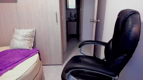 Stacy Conner online show from 04-14-26, 10:49