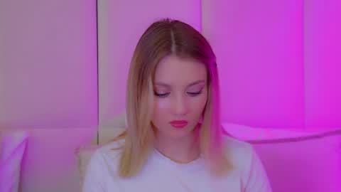 Snapshot of stacyevancesss chatting on 05-18-26, 04:51 StacyEvances online show from 05-18-26, 04:51