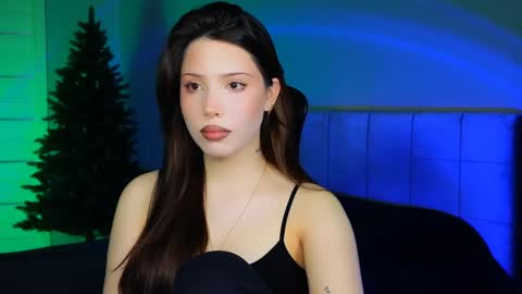 Snapshot of stacygonzales_ chatting on 12-18-24, 06:53 Bye bye dear See you on December 3st  online show from 12-18-24, 06:53