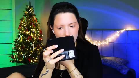 Snapshot of stacygonzales_ chatting on 01-04-25, 06:09 Bye bye dear See you on December 3st  online show from 01-04-25, 06:09