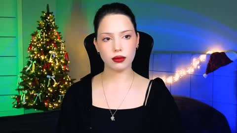 Snapshot of stacygonzales_ chatting on 01-23-25, 10:22 Bye bye dear See you on December 3st  online show from 01-23-25, 10:22