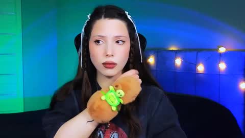 Snapshot of stacygonzales_ chatting on 02-15-25, 09:27 Bye bye dear See you on December 3st  online show from 02-15-25, 09:27