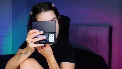 Snapshot of stacygonzales_ chatting on 09-20-25, 09:21 Bye bye dear See you on December 3st  online show from 09-20-25, 09:21