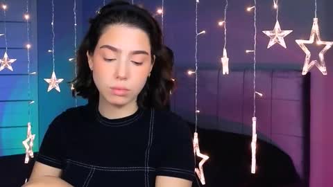 Snapshot of stacygonzales_ chatting on 09-28-25, 06:30 Bye bye dear See you on December 3st  online show from 09-28-25, 06:30