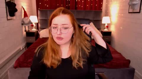 Stasey online show from 03-19-26, 01:37