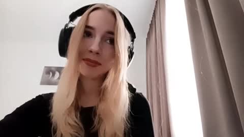 Mila online show from 02-07-26, 06:39