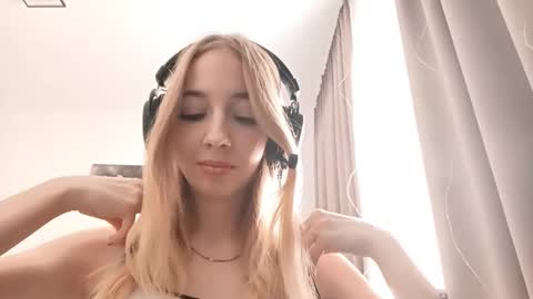 Mila online show from 02-13-26, 06:09