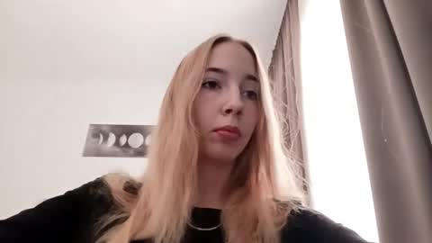 Mila online show from 02-24-26, 06:11