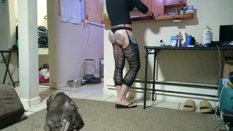 Snapshot of stacytasteme chatting on 01-30-25, 05:52 Submissive Slut LOVES adoration online show from 01-30-25, 05:52