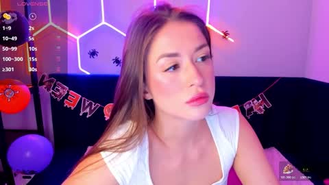 Stacy online show from 10-24-25, 01:46