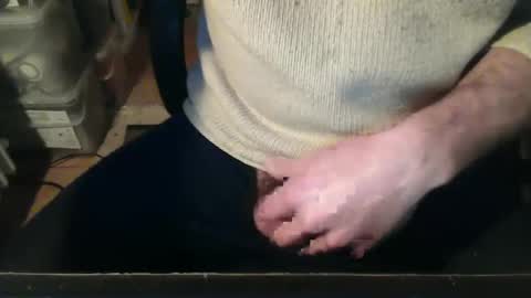 Snapshot of stalloneumbro chatting on 01-03-25, 03:33 CIPPALIPPA online show from 01-03-25, 03:33