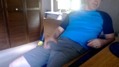 Snapshot of stanmycockup chatting on 06-24-26, 09:03 StanmycockUp online show from 06-24-26, 09:03