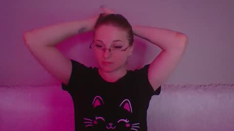 star_girlish online show from 10-24-25, 05:42