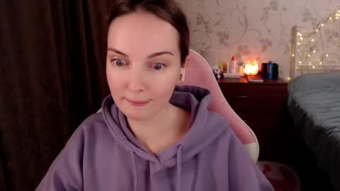 Snapshot of star_shopping chatting on 12-03-24, 03:22 Alice online show from 12-03-24, 03:22