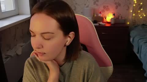 Snapshot of star_shopping chatting on 01-18-25, 09:56 Alice online show from 01-18-25, 09:56