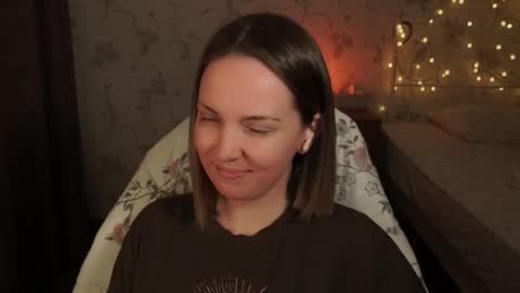 Snapshot of star_shopping chatting on 02-23-25, 02:25 Alice online show from 02-23-25, 02:25