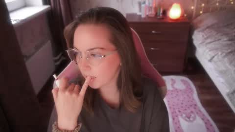 Snapshot of star_shopping chatting on 11-03-25, 05:52 Alice online show from 11-03-25, 05:52