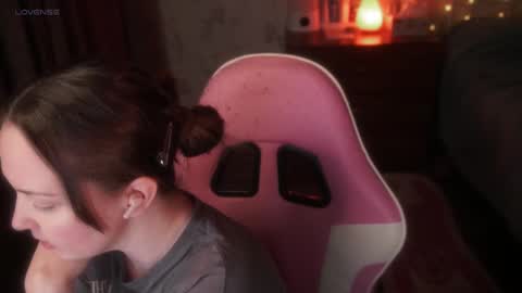 Snapshot of star_shopping chatting on 11-30-25, 10:58 Alice online show from 11-30-25, 10:58