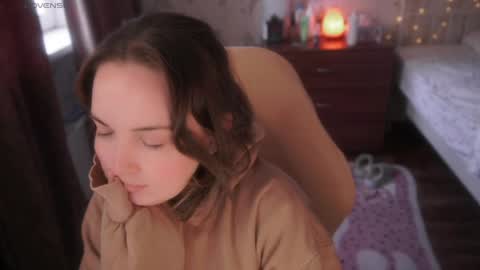 Alice online show from 04-04-26, 06:55