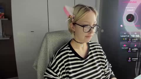 Kate online show from 03-17-26, 07:23