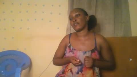 Snapshot of stargirl880271 chatting on 01-06-25, 04:04 isha online show from 01-06-25, 04:04