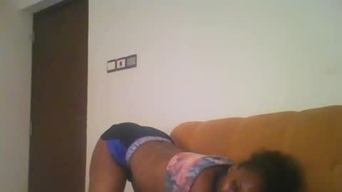 Snapshot of stargirl880271 chatting on 01-15-25, 03:33 isha online show from 01-15-25, 03:33