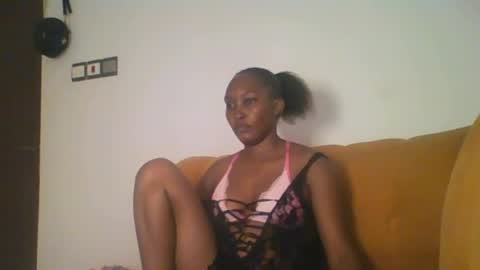 Snapshot of stargirl880271 chatting on 01-16-25, 03:23 isha online show from 01-16-25, 03:23