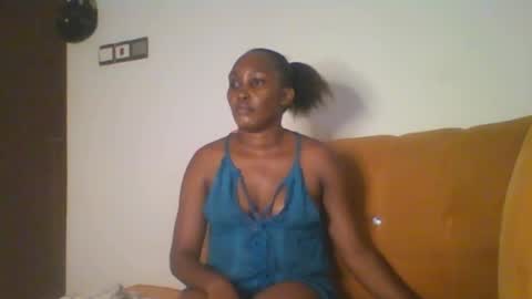 Snapshot of stargirl880271 chatting on 01-18-25, 08:40 isha online show from 01-18-25, 08:40