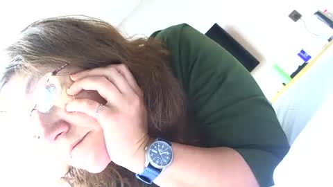 Snapshot of starlagurl chatting on 02-13-25, 08:38 starlagurl online show from 02-13-25, 08:38