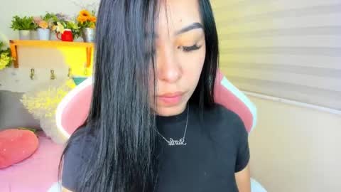 Alisson  online show from 10-07-25, 01:03