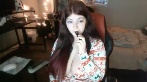 Starlight online show from 12-23-24, 05:22