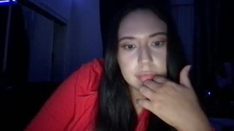 starlitdreams777 online show from 03-07-25, 05:51