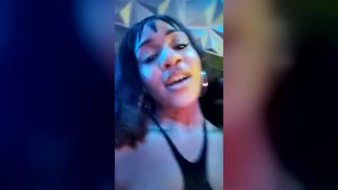 Snapshot of starplum chatting on 06-17-26, 10:54 starplum online show from 06-17-26, 10:54