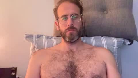 Snapshot of starrman99 chatting on 09-10-25, 06:41 starrman99 online show from 09-10-25, 06:41