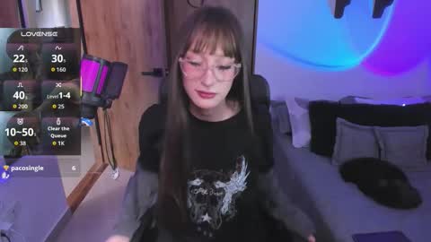 Snapshot of starrraura chatting on 02-03-26, 06:35 Star Aura online show from 02-03-26, 06:35