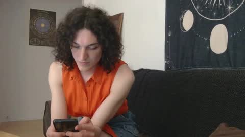 Snapshot of starry_soul chatting on 06-04-26, 06:47 Evan online show from 06-04-26, 06:47