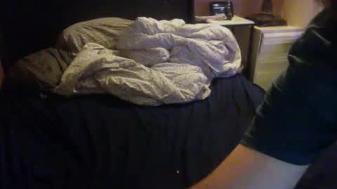 Snapshot of starshine333 chatting on 01-07-25, 03:35 ashtongue online show from 01-07-25, 03:35