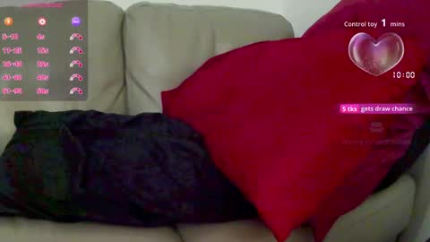 StarVixen1111 online show from 09-22-25, 03:41