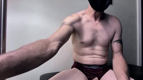 starzcoupleice online show from 05-12-26, 10:23