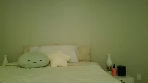 Snapshot of stassiebabyxo chatting on 09-15-25, 02:00 stassiebby online show from 09-15-25, 02:00