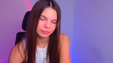 Snapshot of stasy_milk chatting on 12-07-24, 06:48 Stasy online show from 12-07-24, 06:48