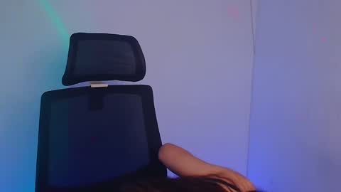 Snapshot of stasy_milk chatting on 12-28-24, 07:11 Stasy online show from 12-28-24, 07:11