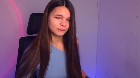 Snapshot of stasy_milk chatting on 01-02-25, 06:50 Stasy online show from 01-02-25, 06:50