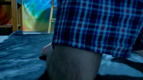 Snapshot of stayin_hard chatting on 01-11-26, 08:03 stayin hard online show from 01-11-26, 08:03