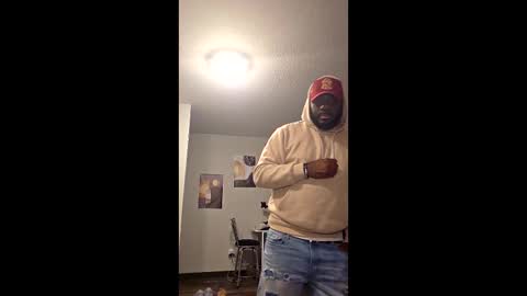 stayinalive1992 online show from 12-16-25, 04:06