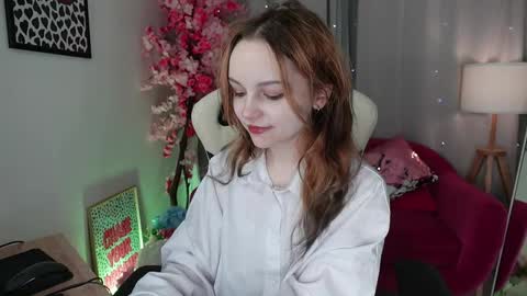 MONICA online show from 11-26-25, 01:01