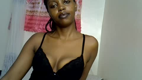 Snapshot of steamymummy254 chatting on 06-23-26, 11:47 Steamymummy online show from 06-23-26, 11:47