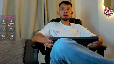 Snapshot of stebansilv_ chatting on 06-19-26, 10:41 Steban online show from 06-19-26, 10:41