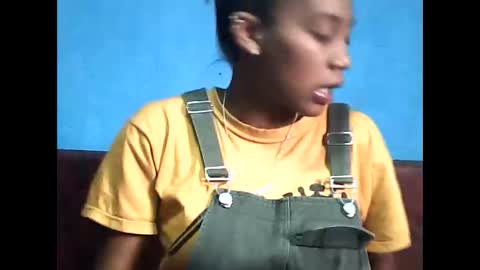 Malicia online show from 12-16-25, 07:35